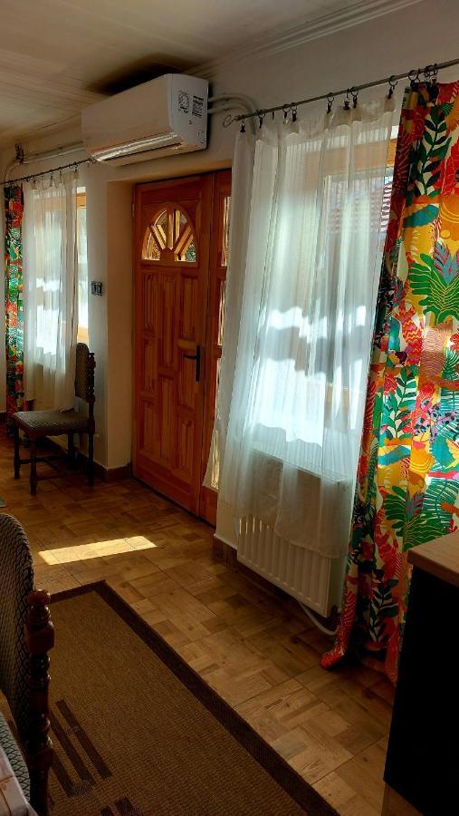 Mandula Apartman Segedín Exteriér fotografie